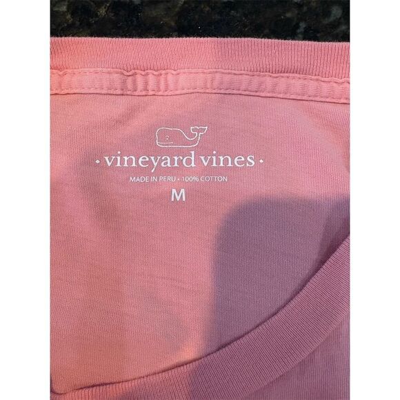Vineyard Vines Men's M Pink Short Sleeve Tee Fish Graphic Pocket - Picture 6 of 7
